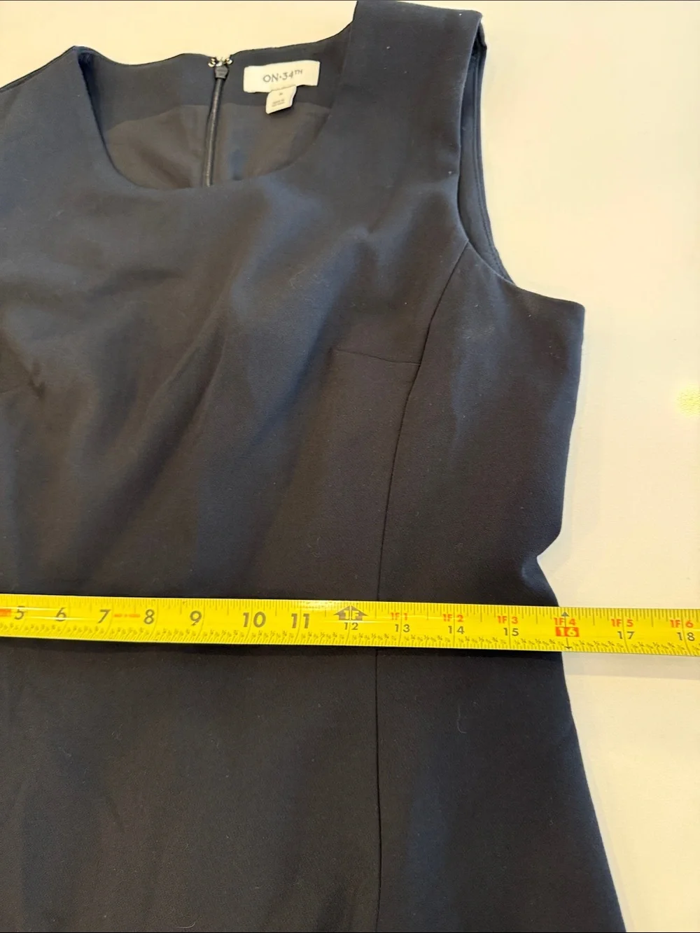 On 34th Classic Sleeveless Black Shift Dress - Women's
